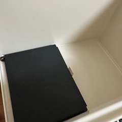 【お譲り先決定】2Lゴミ箱　お譲りしますの画像