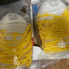 冷風機とマスクの画像