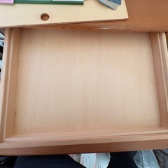 カリモク家具　　学習机の画像