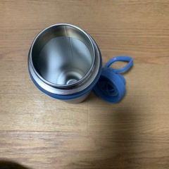 水筒の画像