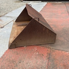 フォークリフト用バケットの画像