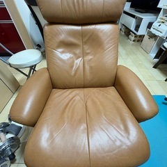 リクライニングチェアの画像