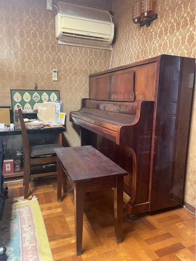 【取りに来られる方】アップライトピアノ　KAWAI BL-82