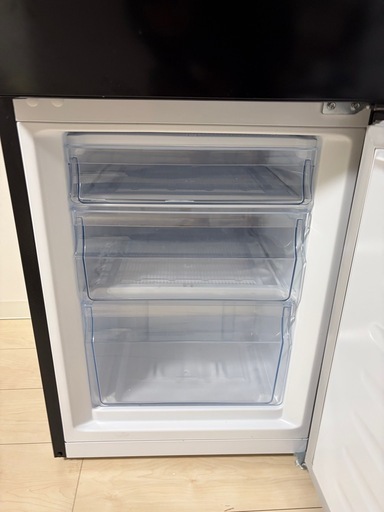 【2022年製】Hisense 冷蔵庫 175L（HR-D1701B）