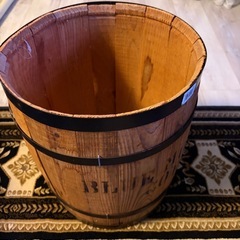 インテリア樽
の画像