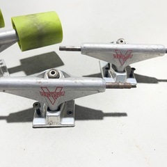 スケボー　トラック　ウィールの画像