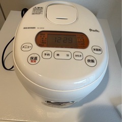3/23迄！　美品　アイリスオーヤマ　炊飯器　3合用の画像