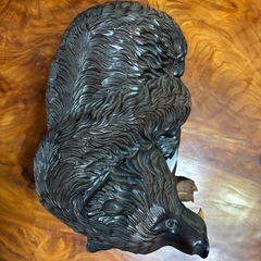 熊の置物の画像