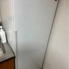 【お譲り先確定しました🙇】SHARP冷蔵庫　2ドア　SJ-PD28R-W　の画像
