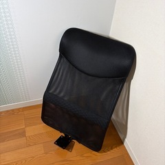 オフィスチェアメッシュ素材 ブラック（欲しければチェアマット付けます〜）※応募締切は今週末まで。の画像