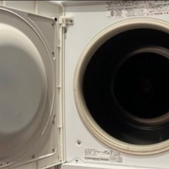 HITACHI製　衣類乾燥機の画像