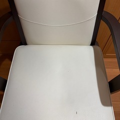 ダイニングチェア　回転式　1脚のみです　ダイニングやPCデスクや学習椅子に！　60×60×90 どなたかもらってください！の画像