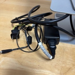 【早い者勝ち】【美品】HPモニター22インチ＋モニタースタンド の画像