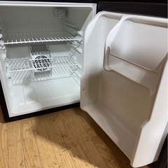 C1906 冷蔵庫 48L 2019年製 の画像