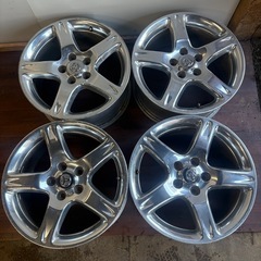 トヨタアリストベルテックス純正17インチアルミホイールの画像