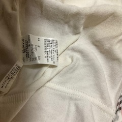 バーバリーブルーレーベル パーカー サイズ38 ホワイト 薄手 レディース の画像