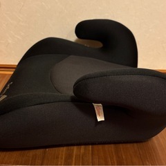 ジュニアシート　黒　Safety 1st
の画像
