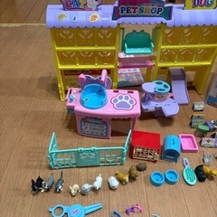 【決まりました】わんにゃんトリマー　にぎやかペットショップ　大体揃っていますが、無い部品もありそうです…十分遊べます！ごっこ遊びがお好きなお子様に！の画像