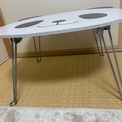パンダの小さい折りたたみ
テーブルの画像