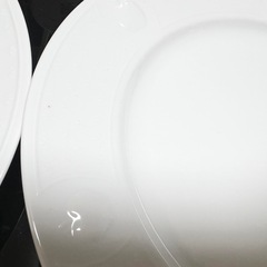 【未使用】Golden Apple COLLECTION ホワイトプレート2枚の画像