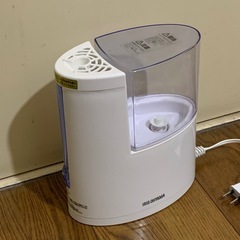 IRIS OHYAMA アイリスオーヤマ 加熱式加湿器 SHM-120Rの画像