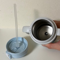 サーモス　ストローマグ　魔法瓶　水筒の画像