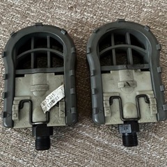 自転車ペダル リフレクター付 ママチャリ 交換用 左右セットの画像