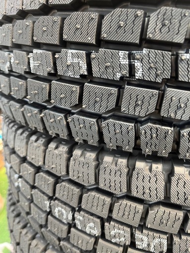 軽トラ、軽バン などの貨物用、軽自動車タイヤ