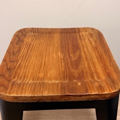 【超お買い得】イスの画像