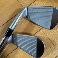 スリクソンzx5アイアン　7.9番の画像