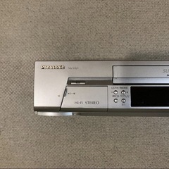 Panasonic NV-HV1 VHS ビデオデッキの画像