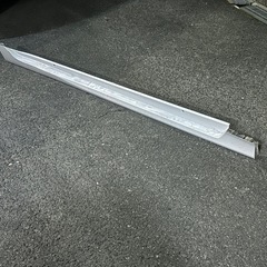 75850-47030 プリウス ZVW50 ZVW51 ZVW55 ZVW52 サイドステップの画像