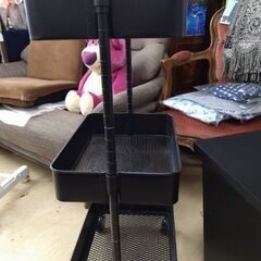 極上美品　キッチンワゴン　キッチンラック　ランドリーバスケット　メタルラック　棚　電子レンジ　洗濯機の画像