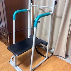 【引取先決まりました】筋トレベンチ付きぶら下がり健康器の画像