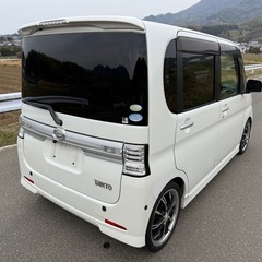 極美⭐︎23年後期型タントカスタム⭐︎走行12万㌔⭐︎純正ナビ フルセグTV Bluetooth バックモニター パワスラ ETC付き⭐︎不具合ありません！アルミ付の画像