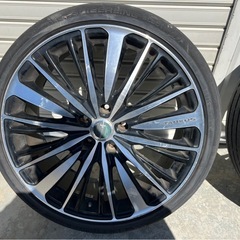 19インチタイヤの画像