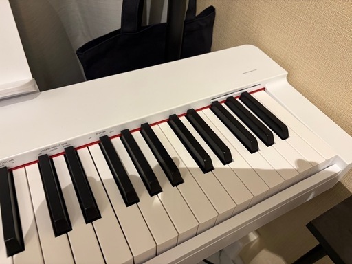 ヤマハ電子ピアノP225 w   キーボードスタンド