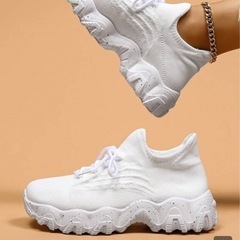 レディーススニーカー　25.5白の画像