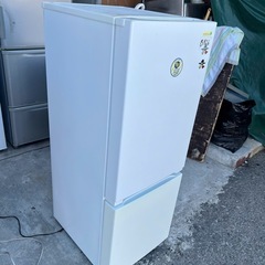 NO B926🌈福岡市内配送設置無料✨🌈YRZ-F15E1(W) 2ドアノンフロン冷凍冷蔵庫(156L・右開き) ホワイトの画像