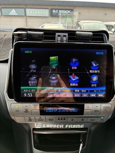 Panasonic    ナビ9インチ CN-F1DVD
