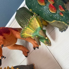 恐竜人形　favorite  フェバリットの画像