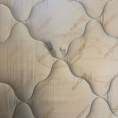 クイーンサイズマットレスをお譲りします！の画像