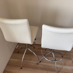 カウンターチェアの画像