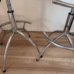 カウンターチェアの画像