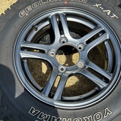 【商談中】ジムニー タイヤホイールセット
の画像