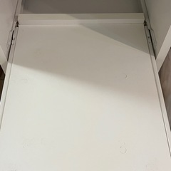 【3/22(土)引き渡し】 食器棚の画像