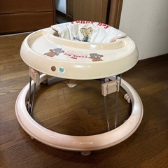 ベビー歩行器の画像