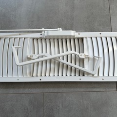 エアコン　風よけカバーの画像