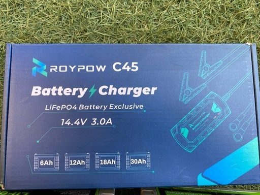 リン酸鉄リチウムイオンバッテリー充電器セット