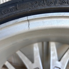 レイズ20インチタイヤホイールセット難ありの画像